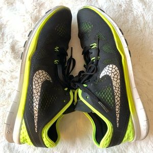 Nike Free 5.0 Tennis Shoes Yellow, Black, Silver
